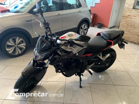 HONDA CB500 F