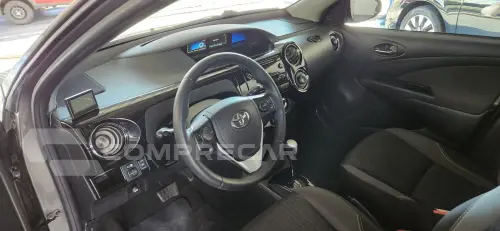ETIOS 1.5 XS Sedan 16V