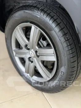 Kwid KWID Zen 1.0 Flex 12V 5p Mec.