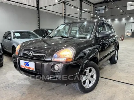 Hyundai TUCSON - 2.0 GL 2WD 16V 4P MANUAL 4 portas