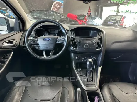 FOCUS 2.0 Titanium Hatch 16V