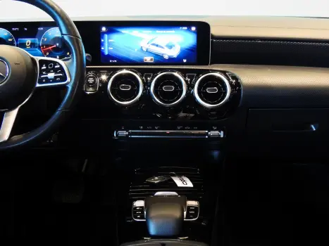 CLA 250 2.0 CGI 7g-dct