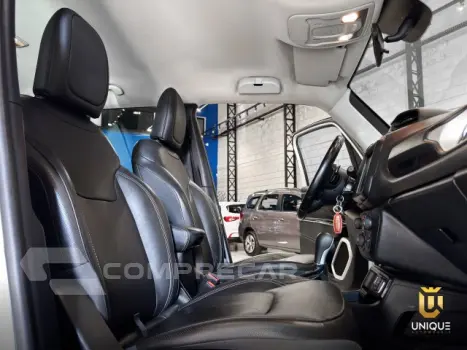 RENEGADE - 1.8 16V LONGITUDE 4P AUTOMÁTICO
