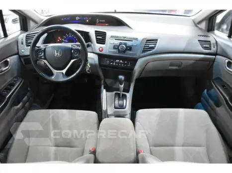 CIVIC - 1.8 LXS 16V 4P AUTOMÁTICO