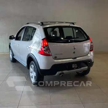 SANDERO STEPWAY Hi-Flex 1.6 16V 5p
