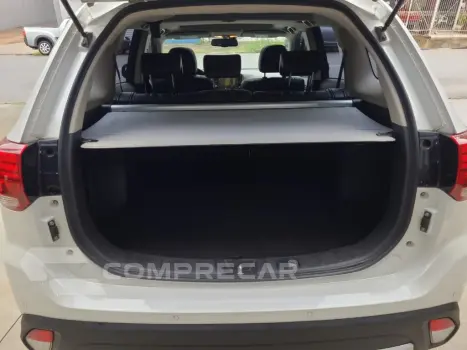 OUTLANDER 2.0 16V 160cv Aut.