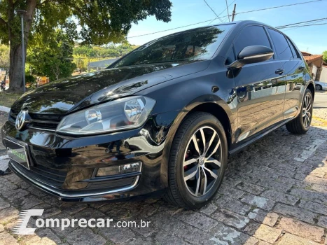 Volkswagen Golf Highline 1.4 TSI 140cv Aut. 4 portas