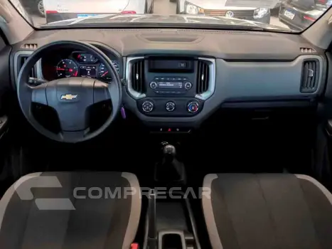 S10 2.8 16V TURBO DIESEL LS CD 4X4 MANUAL