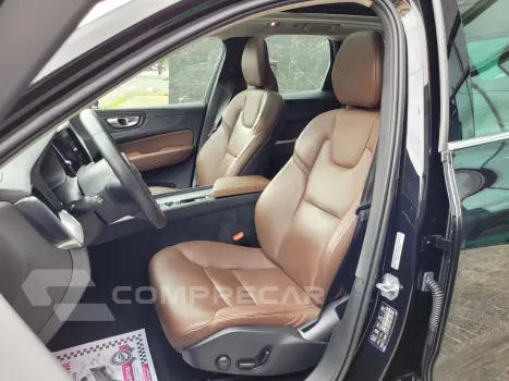 XC60 2.0 T5 Momentum AWD Geartronic