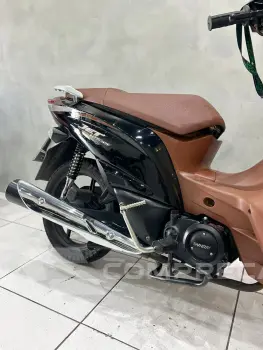 JET 125
