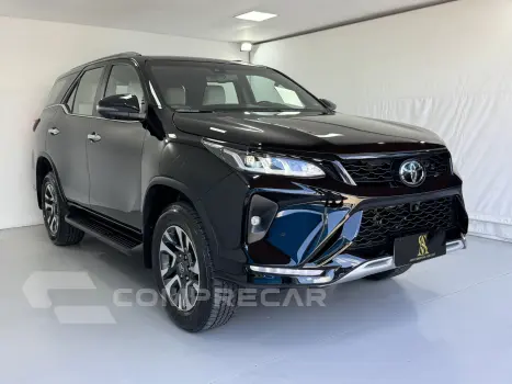 HILUX SW4 2.8 D-4d Turbo Diamond 7L 4X4