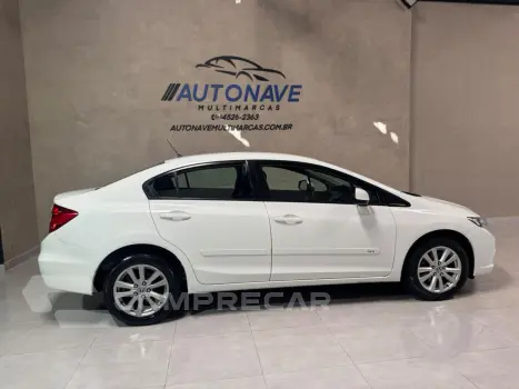 Civic 1.8 16V 4P FLEX LXS AUTOMÁTICO