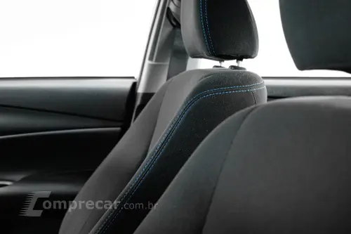 YARIS 1.5 16V Sedan XL live Multidrive