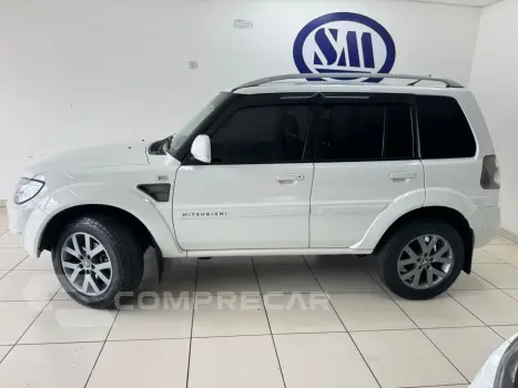PAJERO TR4 2.0 4X2 16V 140CV FLEX 4P AUTOMÁTICO