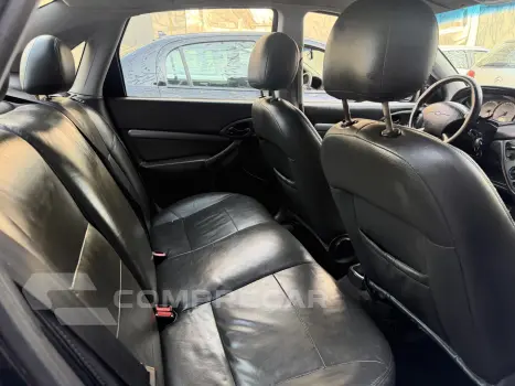 FOCUS 1.6 GLX SEDAN 8V FLEX 4P MANUAL