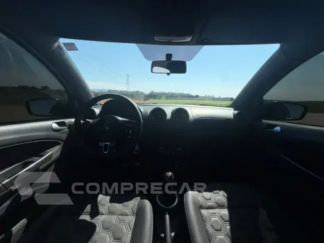 GOL 1.6 MI SELEÇÃO 8V FLEX 4P MANUAL G.VI