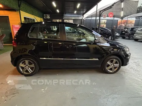 FOX 1.6 MI HIGHLINE 8V FLEX 4P AUTOMATIZADO