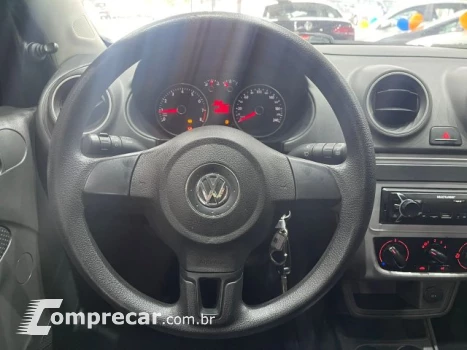 Volkswagen VOYAGE - 1.6 MI TRENDLINE 8V 4P MANUAL 4 portas