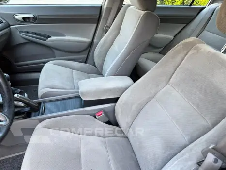 CIVIC 1.8 LXL 16V