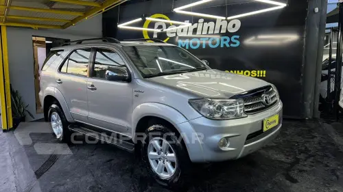 Toyota Hilux SW4 2.7 16V 4P SR AUTOMÁTICO 4 portas