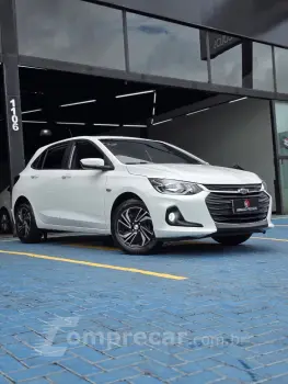 ONIX HATCH LT 1.0 12V Flex 5p Mec.