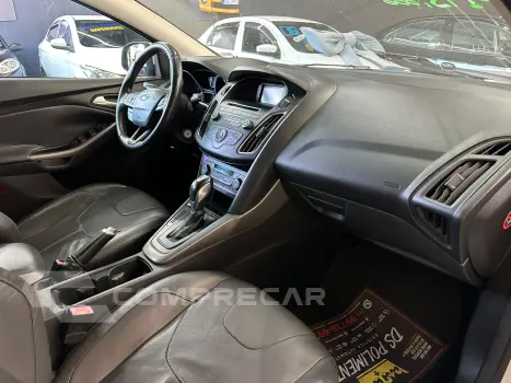 FOCUS 2.0 Titanium Hatch 16V