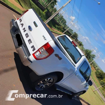 FORD RANGER 3.2 XLT 4X4 CD 20V Turbo A 4 portas