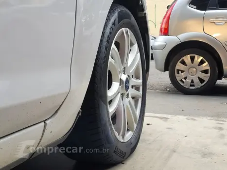 Focus Sedan 2.0 16V/2.0 16V Flex 4p Aut.