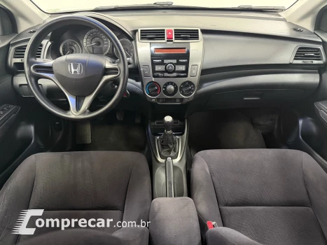 CITY 1.5 LX Sedan 16V