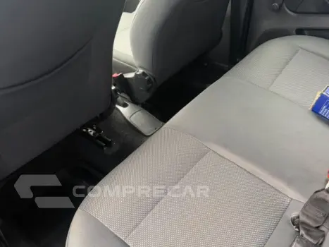 FOX - 1.0 MI 8V 4P MANUAL
