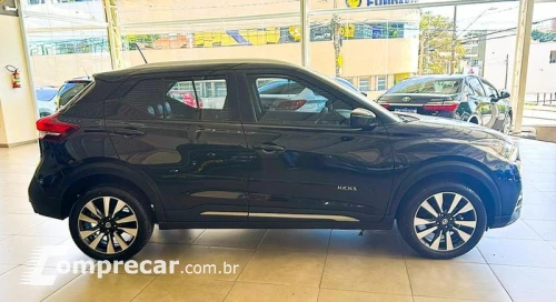 KICKS SV CVT