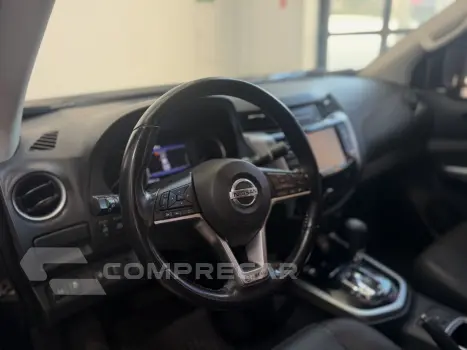 FRONTIER 2.5 Platinum 4X4 CD Turbo EL