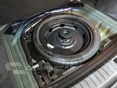 TAOS 1.4 250 TSI TOTAL FLEX HIGHLINE AUTOMÁTICO