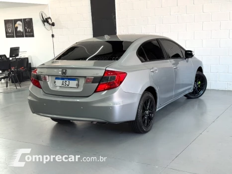 Civic Sedan LXR 2.0 Flexone 16V Aut. 4p