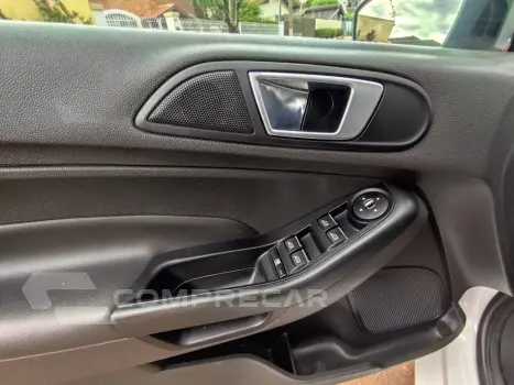 FIESTA 1.6 TITANIUM HATCH 16V FLEX 4P MANUAL