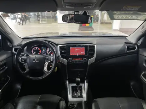 L200 TRITON 2.4 16V Turbo Sport HPE CD 4X4