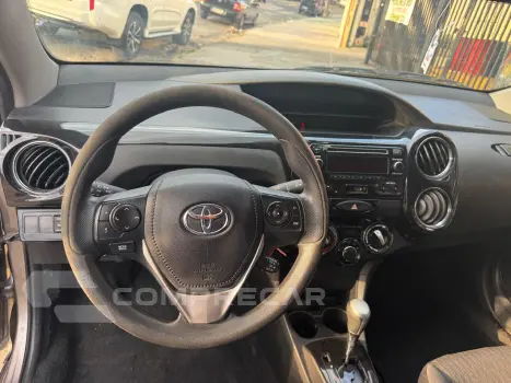 ETIOS 1.5 X Plus Sedan 16V