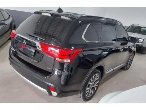 OUTLANDER - 2.2 4X4 16V 4P AUTOMÁTICO