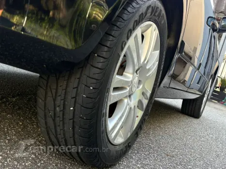 VECTRA 2.0 MPFI GT Hatch 8V