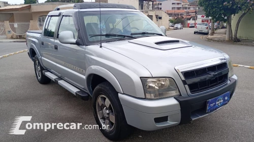 S10 2.4 MPFI Executive 4X2 CD 8V