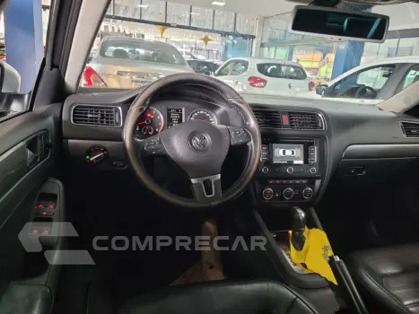 JETTA Highline 2.0 TSI 16V 4p Tiptronic