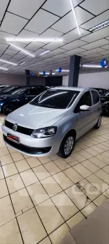 Volkswagen FOX 1.6 MI 8V 4 portas