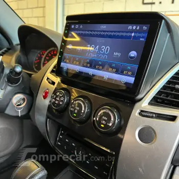 PAJERO DAKAR 3.2 HPE 4X4 7 Lugares 16V