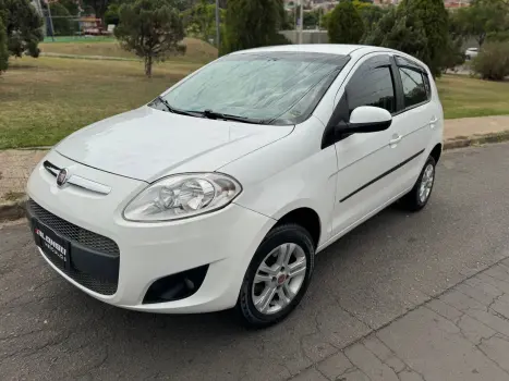 Fiat Palio 1.0 Attractive 4 portas