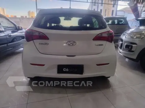 HB20 - 1.6 COMFORT PLUS 16V 4P MANUAL