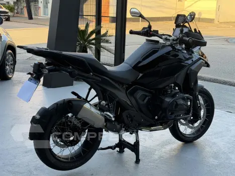 R 1300 GS TRIPLE BLACK