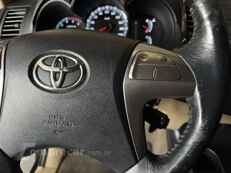 HILUX SW4 3.0 SRV 4X4 7 LUGARES 16V TURBO INTERCOOLER DIESEL