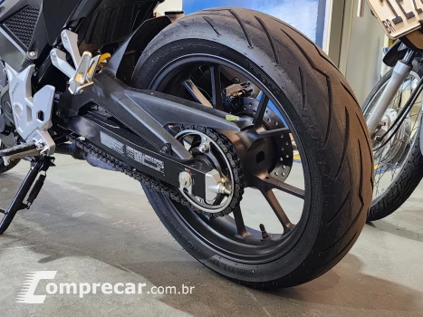 CB CB 300F Twister Flex