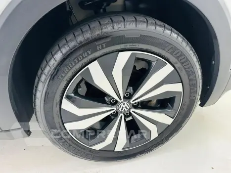 T CROSS CL TSI AD