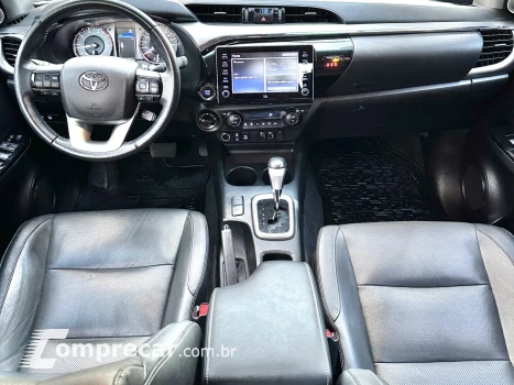 HILUX 2.8 D-4D TURBO DIESEL CD SRX 4X4 AUTOMÁTICO